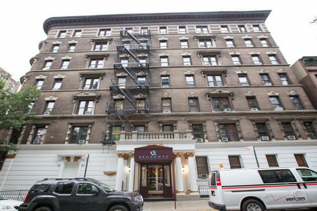 Broadway Hotel & Hostel Нью-Йорк Экстерьер фото
